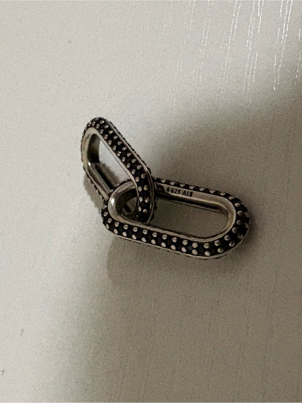 Pandora ME Styling
Pavé Double Link black pave - Picture 5 of 6